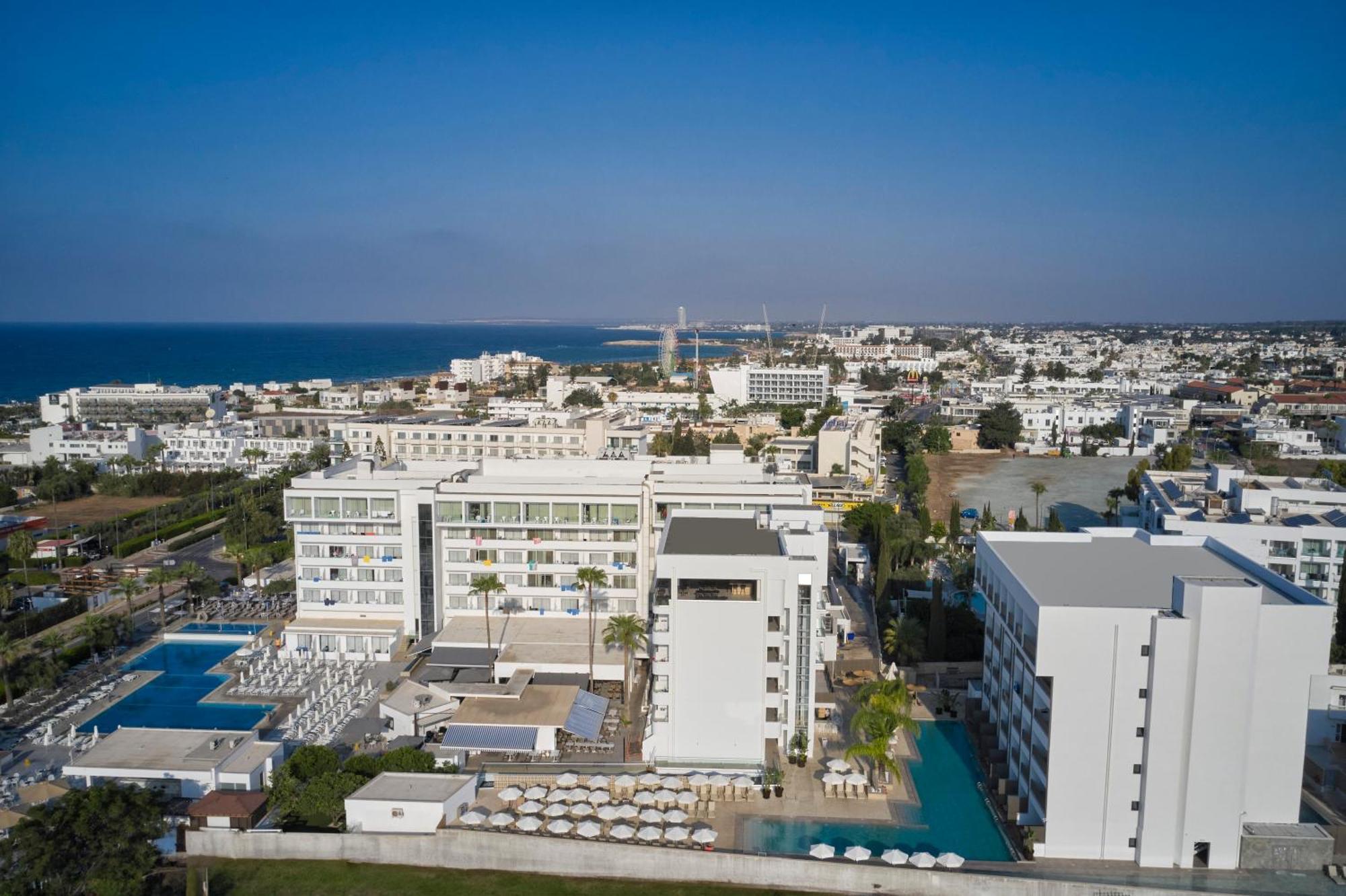 Atlantica Sancta Napa Hotel 圣纳帕 外观 照片
